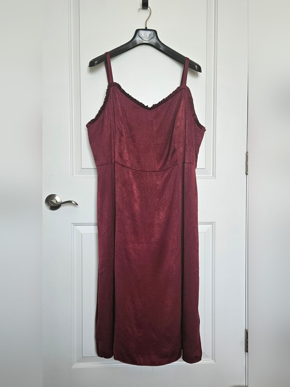 LOFT Plus Women's Plus Size 18 Burgundy Holiday Dress with Ruffle Trim